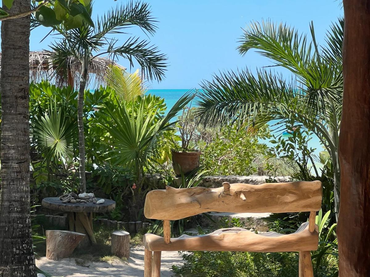 Casa Tom Tom - Adults Only Bed and Breakfast Isla Holbox Exteriör bild
