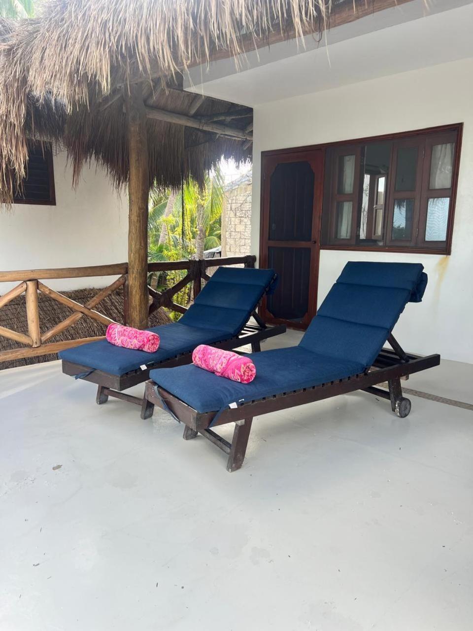 Casa Tom Tom - Adults Only Bed and Breakfast Isla Holbox Exteriör bild